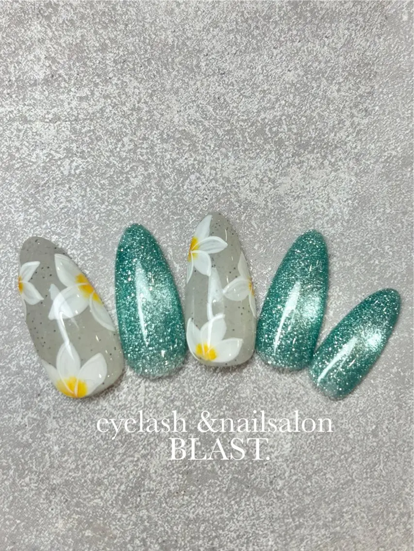 ネイル BLAST. MIKUのネイルデザイン
