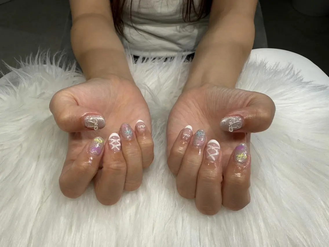 ネイル ガーリー リボン chou chouのネイルデザイン