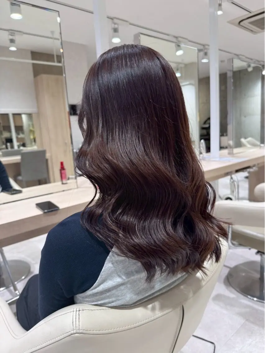 セミロング 坂上 桜香のヘアスタイル