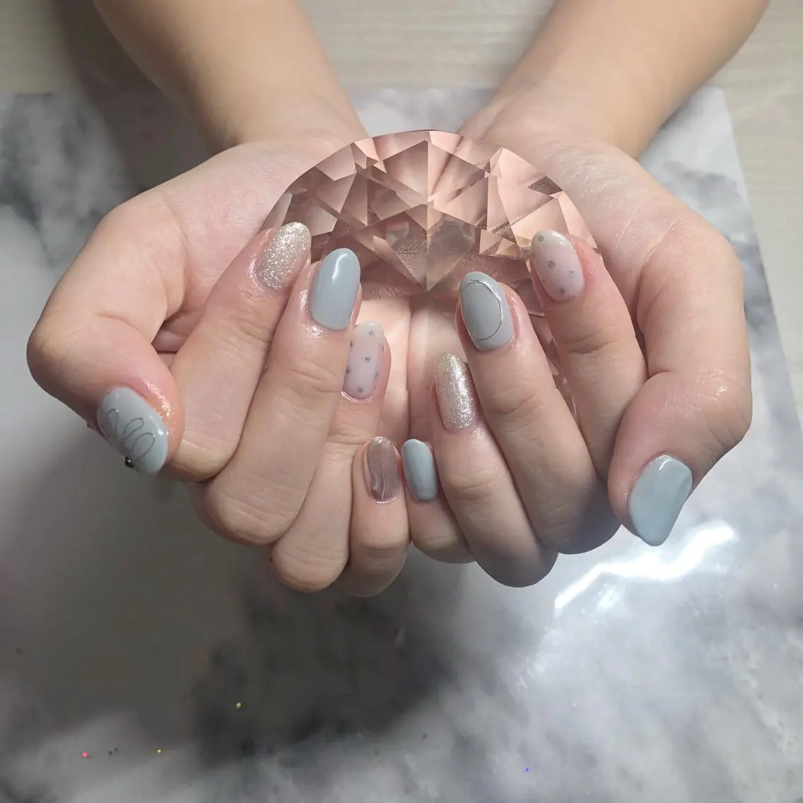 ネイル I pinknail 韓国風·持ち込み専門のネイルデザイン