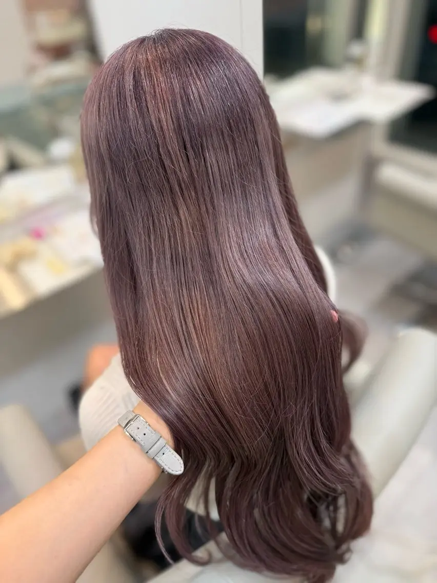ロング カラー ヘアカラー トリートメント ねね🍒ストレート /艶カラーのヘアスタイル