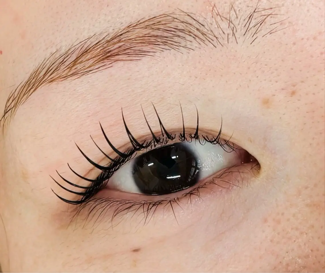 マツエク・マツパ allié lash 阿部のマツエク・マツパデザイン