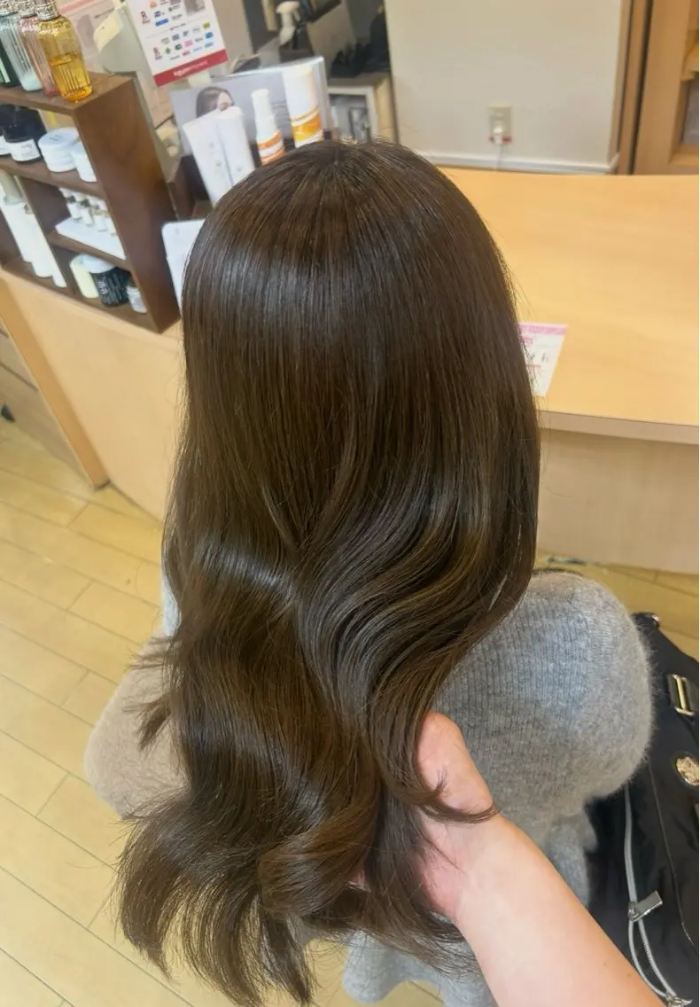 ロング カラー ケアカラー 髪質改善 トリートメント ヘアカラー トリートメント カラーモデル募集中 🤍中島朱音🤍のヘアスタイル