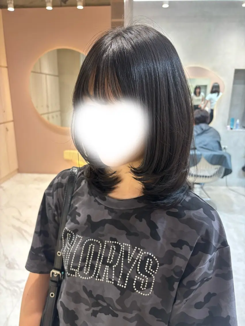 ミディアム ミディアムレイヤー レイヤーカット 大宮ミディアムレイヤ ー🍒🌙Kaoriのヘアスタイル