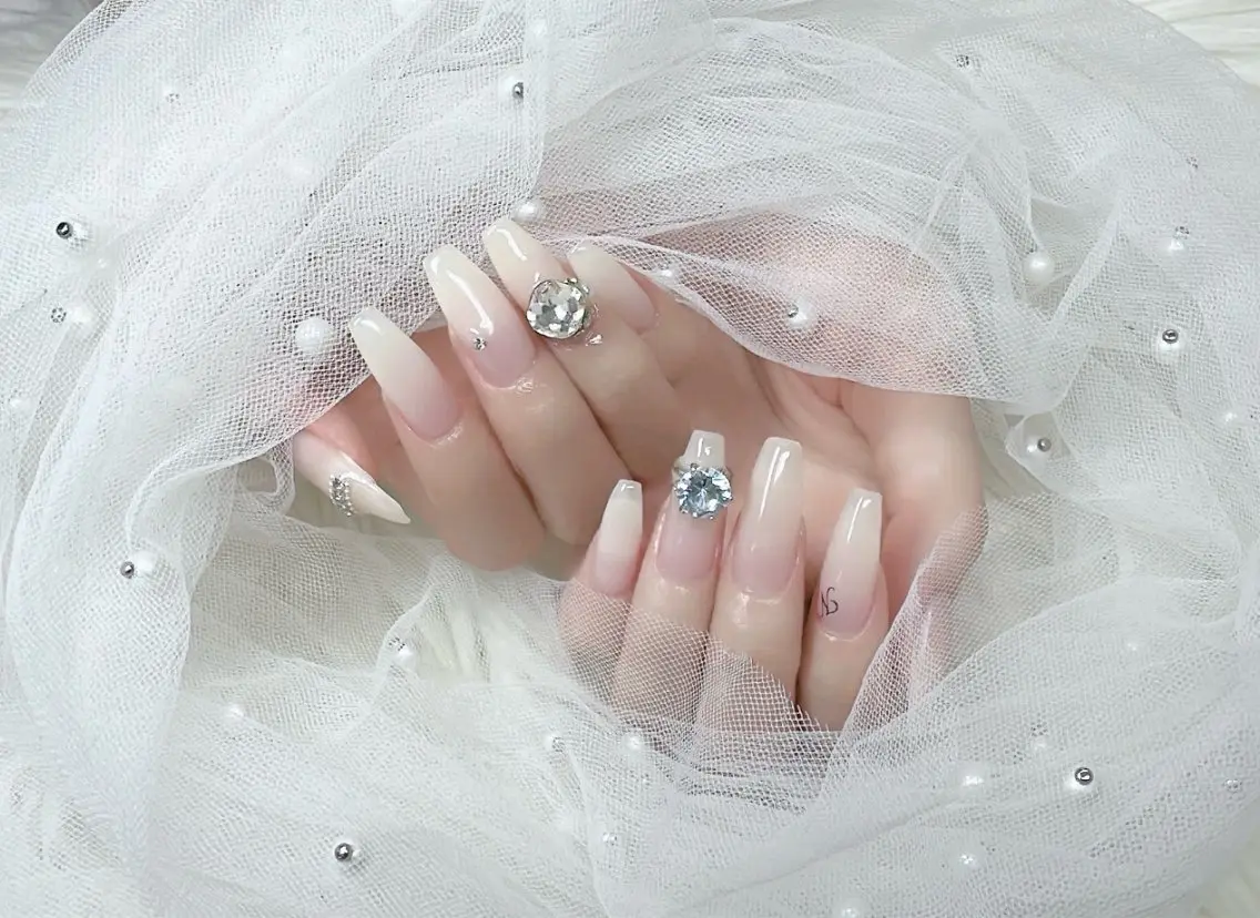 ネイル R salonのネイルデザイン
