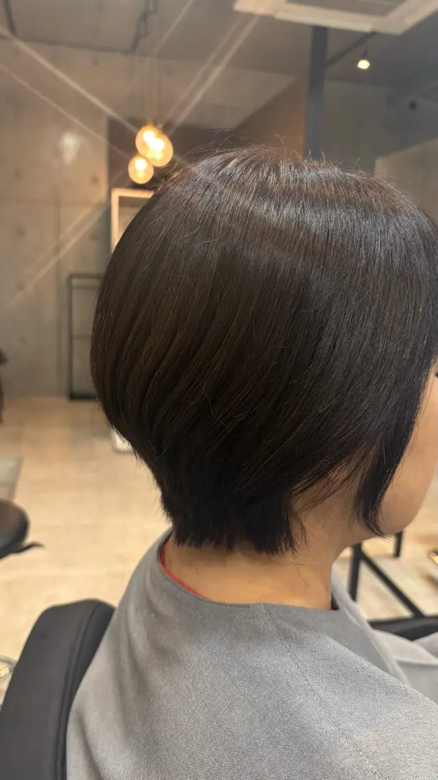ショート 鵜野 惠帆のヘアスタイル