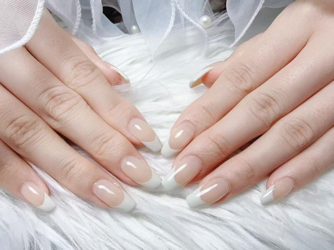 ネイル アートネイル フラッシュネイル フレンチネイル ジェルネイル ガラスフレンチ M2 BEAUTY Rikaのネイルデザイン