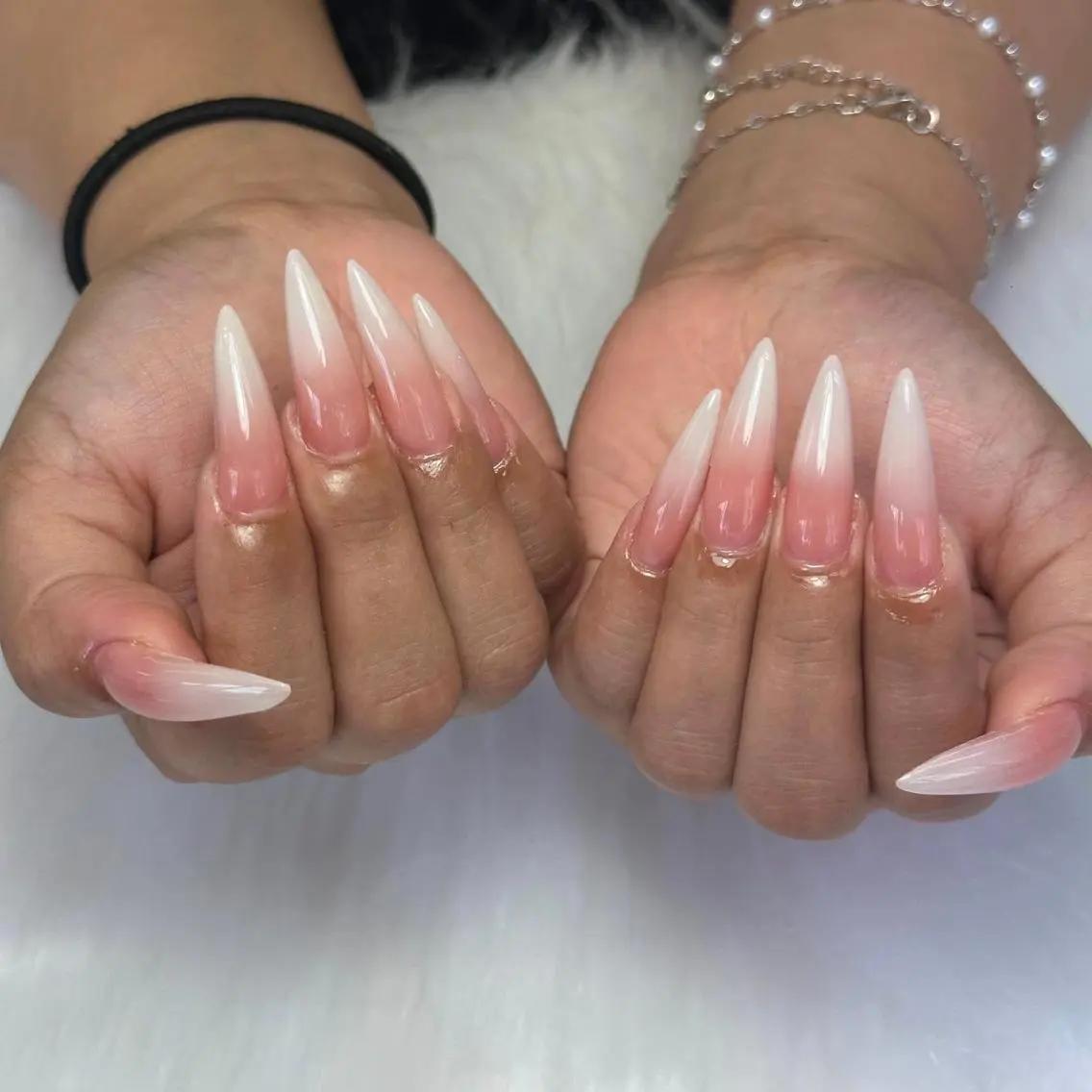 ネイル アニマル柄 フラワーネイル フレンチネイル 韓国ネイル ロングネイル Melia Nail Nambaのネイルデザイン