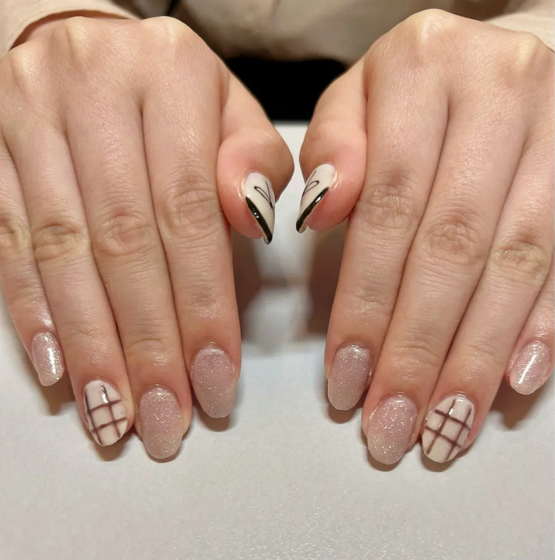 ネイル アートネイル 長さ出し 持ち込み ワンカラーネイル nail salon Cuoréのネイルデザイン