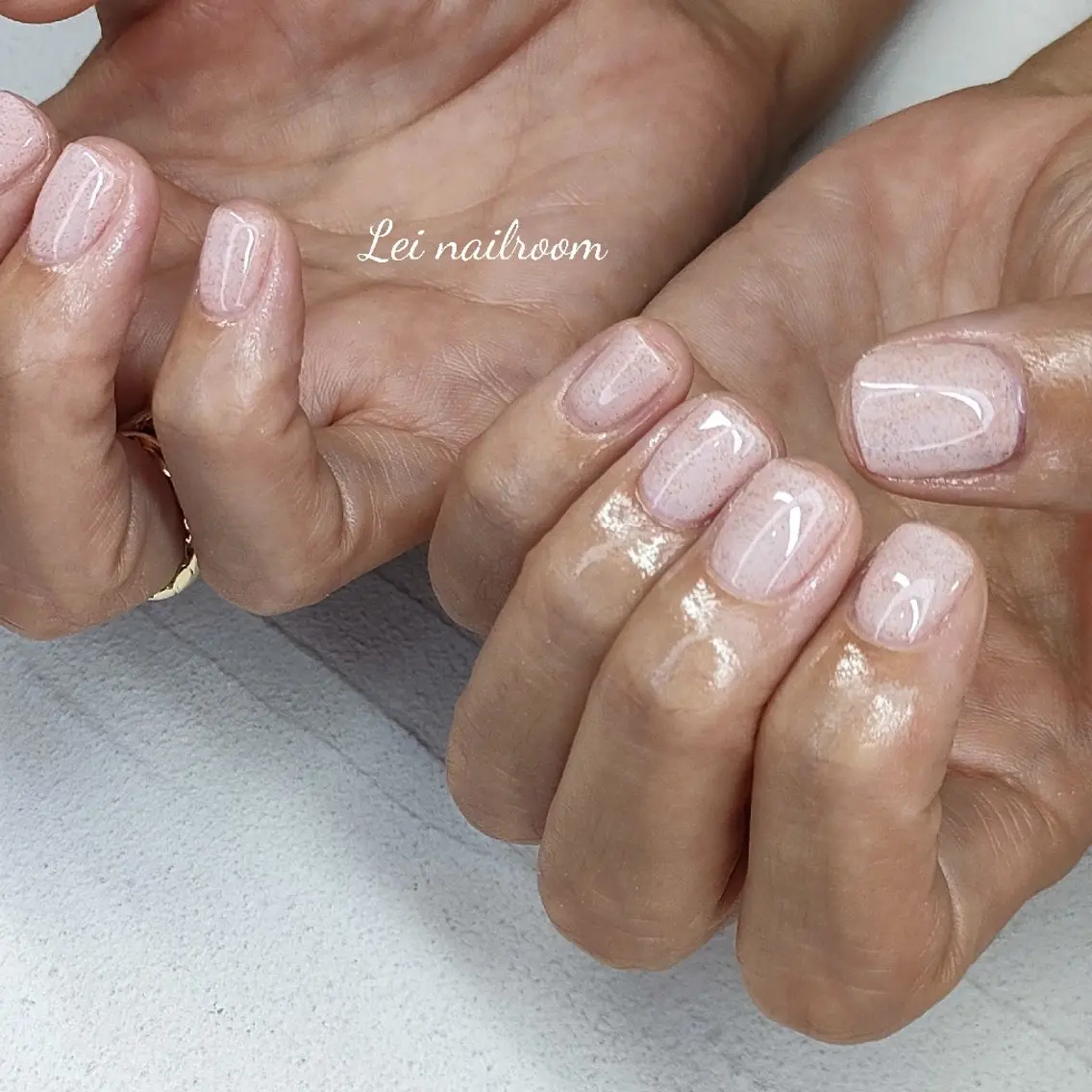 ネイル ジェルネイル キラキラネイル ハンドネイル lei🌼 nailroomのネイルデザイン