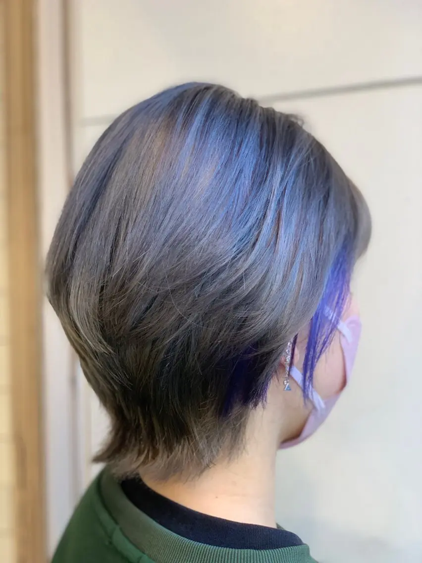 ショート カラー 吉田 茂樹のヘアスタイル