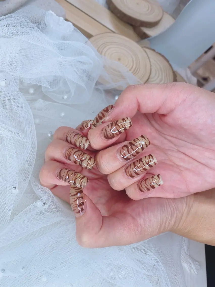 ネイル DG nailのネイルデザイン