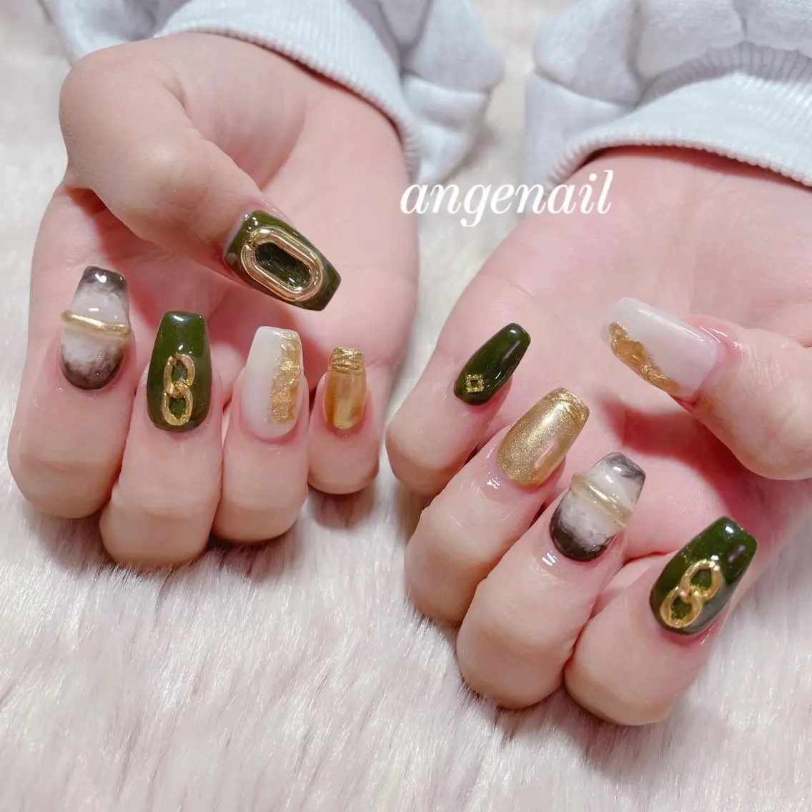 ネイル ハンドネイル オーナーネイリスト MAKIのネイルデザイン