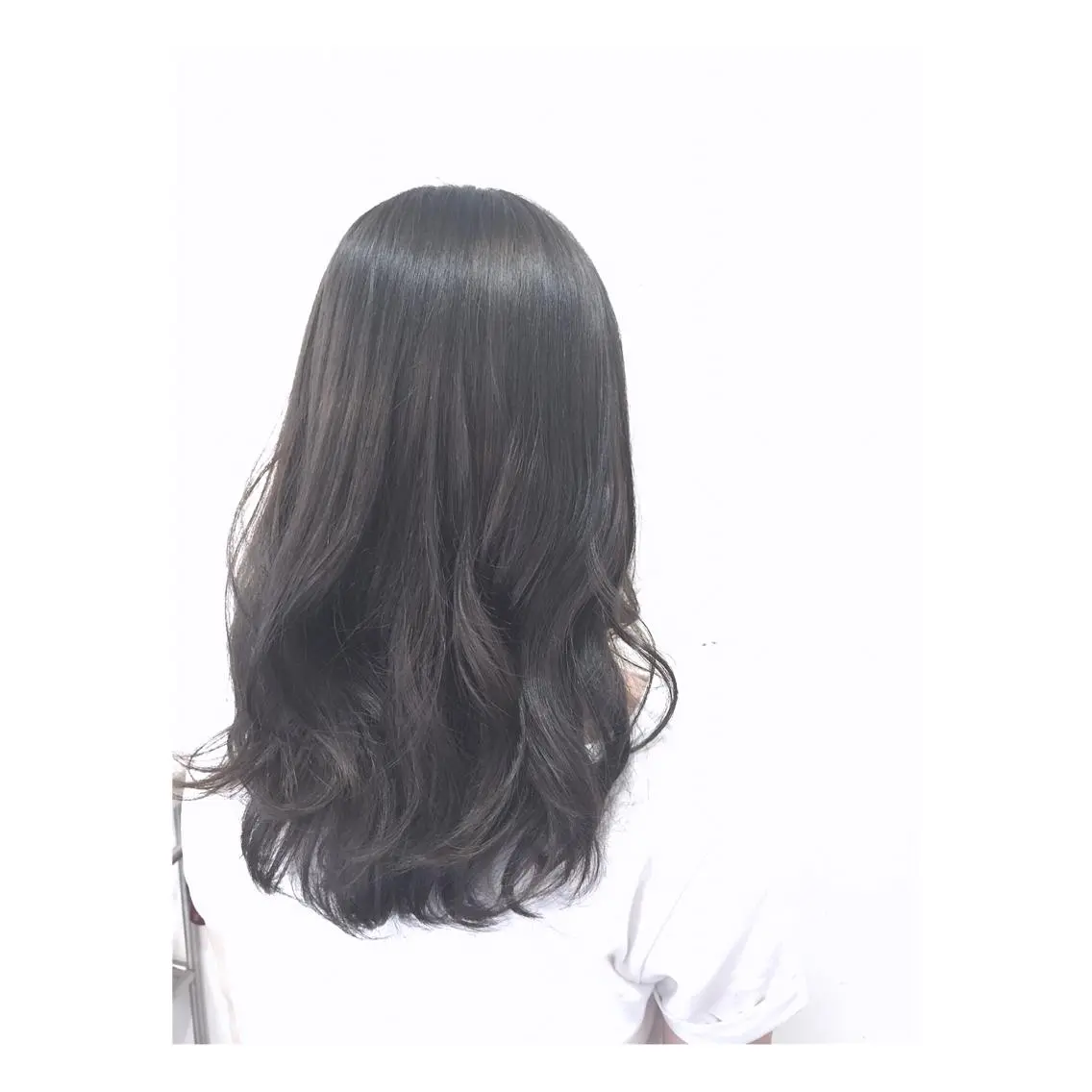 ショート ミディアム セミロング ロング カラー パーマ ヘアアレンジ メンズ メンズブリーチ アッシュ アッシュグレー ブリーチ 岡田 杏のエステ・リラクイメージ