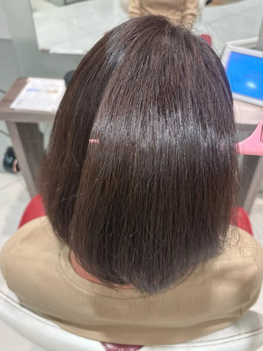 ミディアム KATO NATSUMIのヘアスタイル