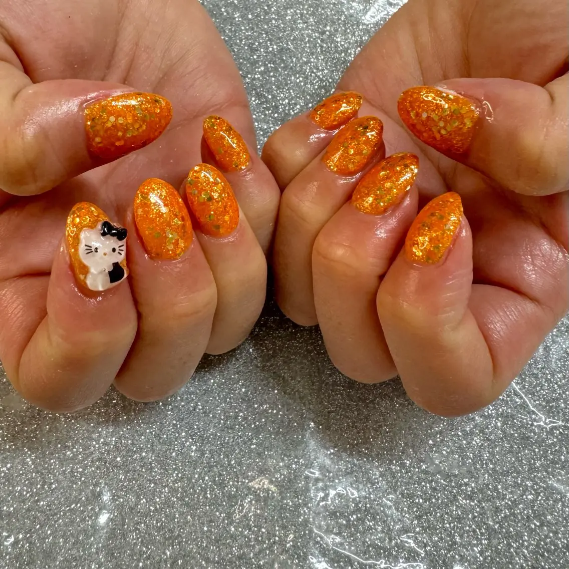 ネイル ハンドネイル VIERU 🌈🎀💖のネイルデザイン