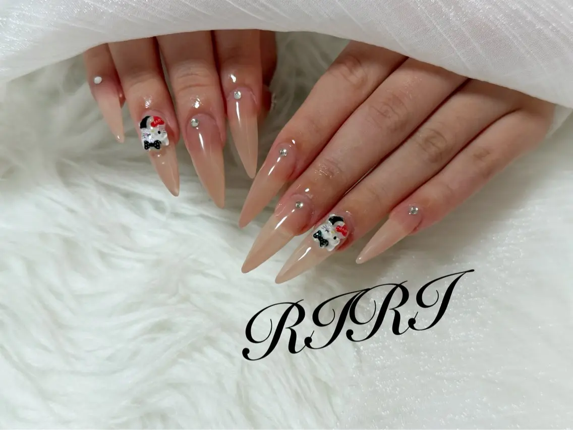 ネイル ハンドネイル riri オーナーのネイルデザイン
