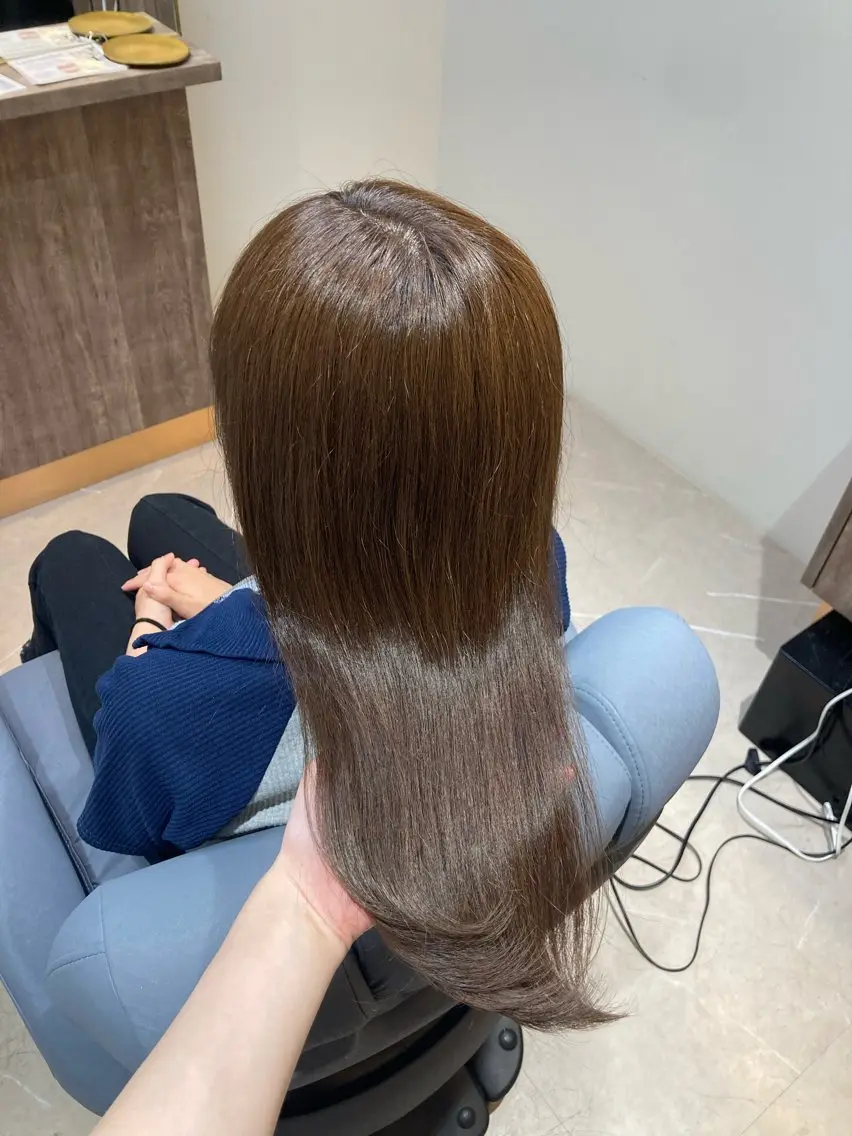ロング カラー グレージュ ヘアカラー トリートメント ピンクカラー🎀 米津 美佑のヘアスタイル