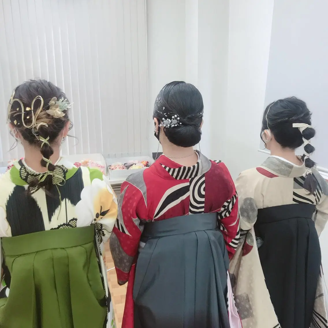 卒業式ヘアセット袴着付け✨✨✨(メイク追加+¥4400)🌈の写真