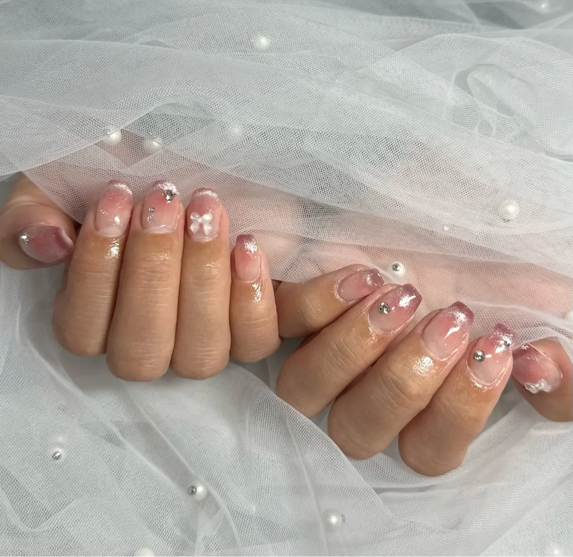 ネイル ハンドネイル フットネイル LAVISH nanamiのネイルデザイン