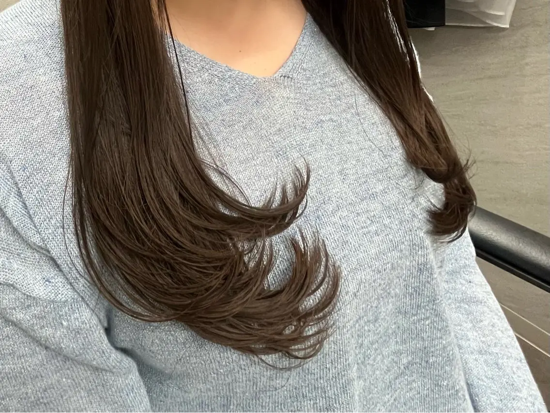 セミロング 髪質改善 レイヤーカット 似合わせカット カット トリートメント なんば/個室サロン タナカヒナ🌼のヘアスタイル