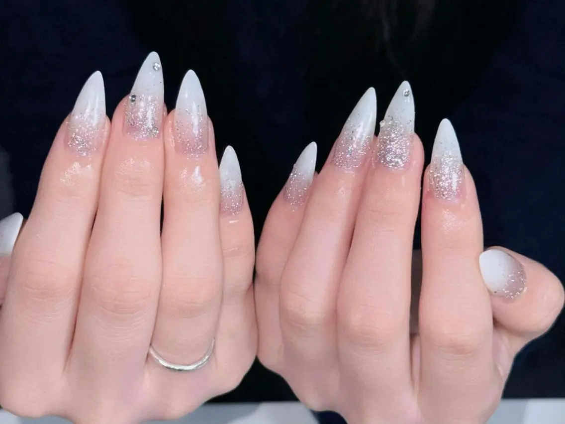 ネイル アートネイル ジェルネイル 持ち込み ニュアンスネイル 夏ネイル Yuu🎀 Belle Nailのネイルデザイン