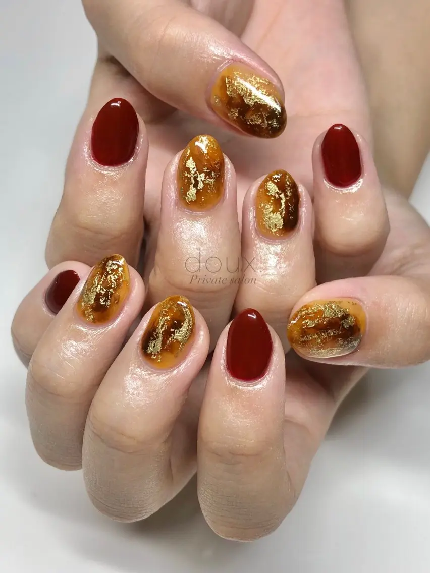 ネイル べっ甲ネイル 韓国ネイル マグネットネイル ニュアンスネイル ワンカラーネイル doux. nailのネイルデザイン