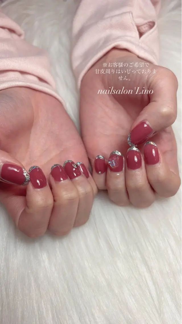 ネイル フレンチネイル ガラスフレンチ キラキラネイル ピンク シルバー ハンドネイル Lino𓂃⟡.· Chizuruのネイルデザイン