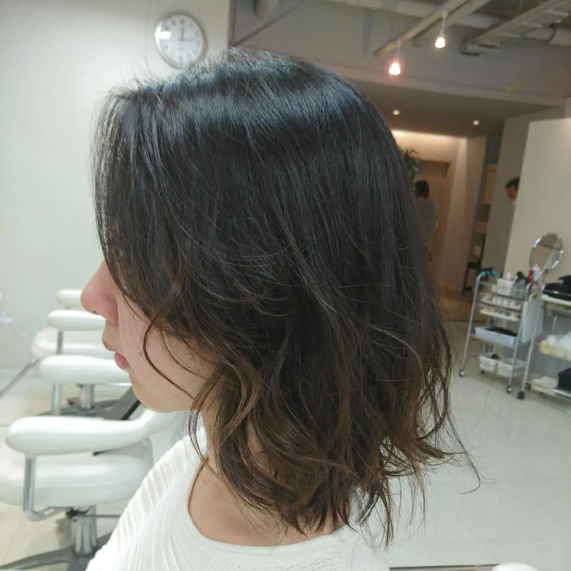 ミディアム ミディアムパーマ カット ヘアカラー nagane sayakaのヘアスタイル