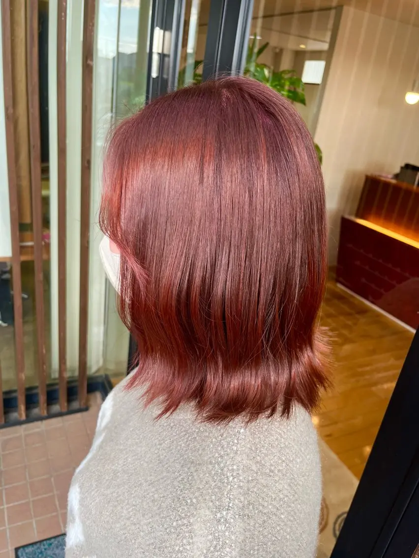 ミディアム カラー 中農 有梨恵のヘアスタイル