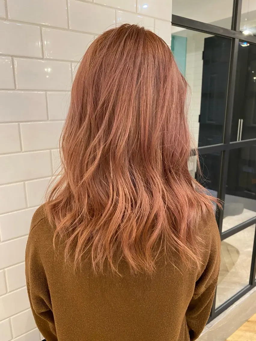 セミロング カラー カット ヘアカラー 🌈髪質改善🌈 過去の1艶サラ体験✨のヘアスタイル