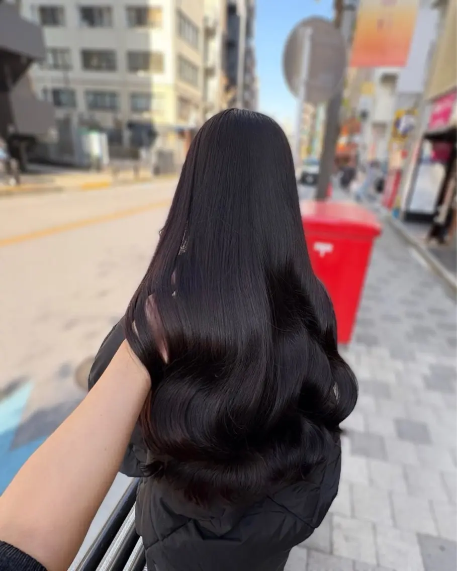 ロング カラー ヘアカラー トリートメント mai @ma_____iiのヘアスタイル