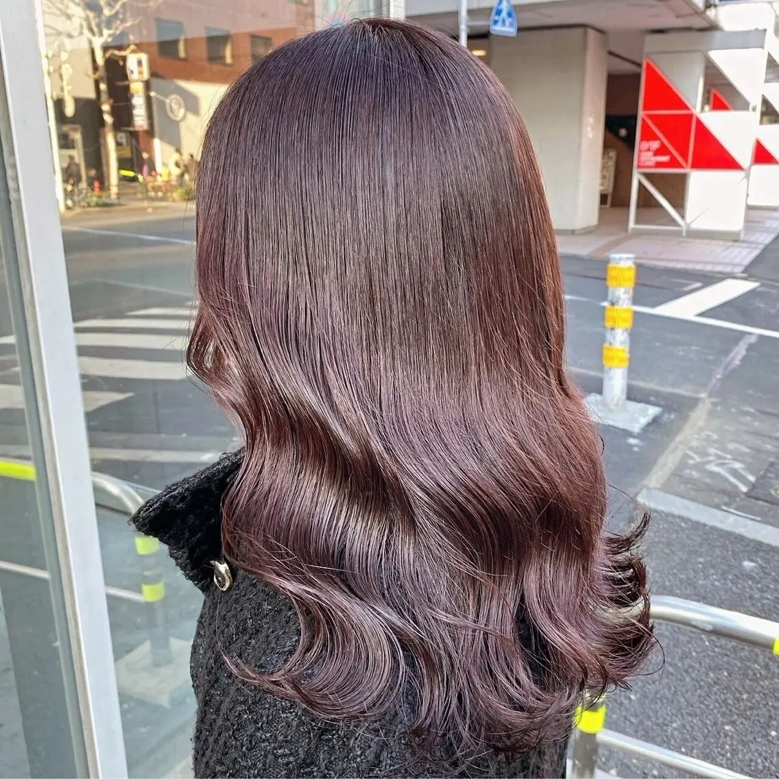 セミロング カラー ヘアアレンジ ANNIE/AYU MI/ブラウンカラーのヘアスタイル
