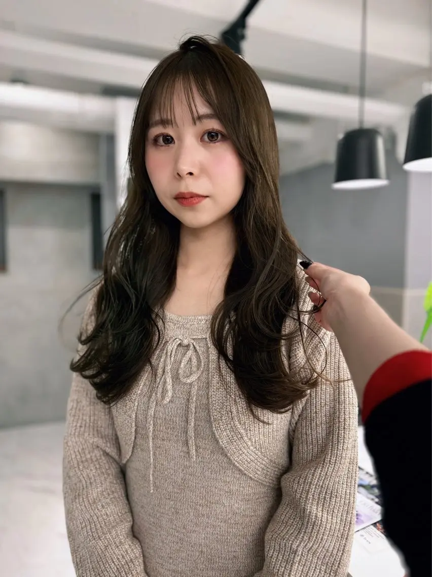 カット ヘアカラー sena⌇ベージュ⌇ ブリーチなしWカラーのヘアスタイル
