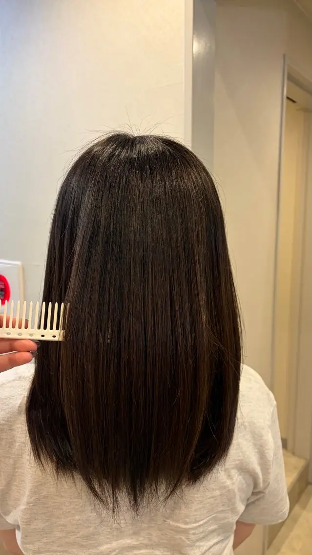 ミディアム 艶髪🫧🌟 あおいのヘアスタイル