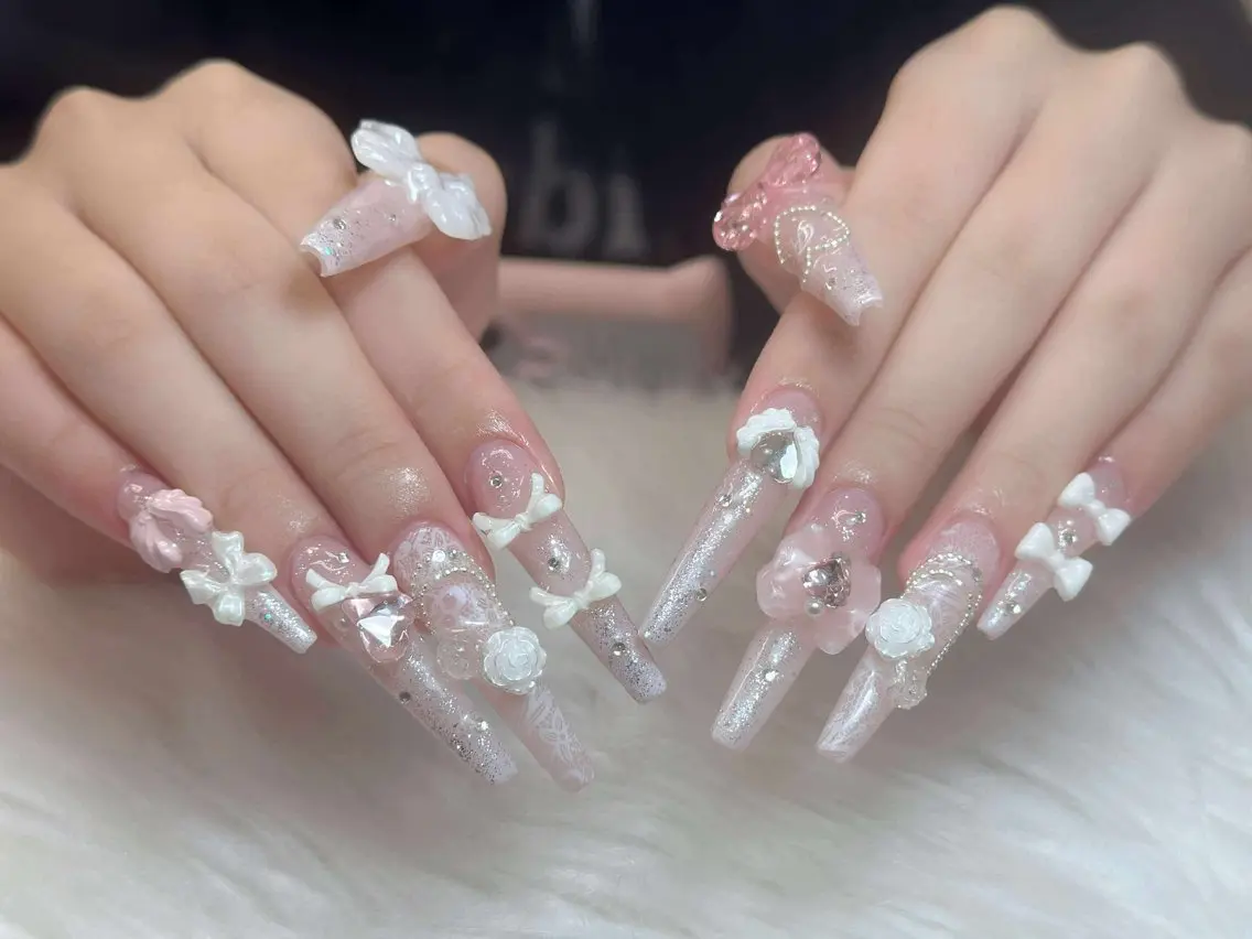 ネイル アートネイル 成人式 ジェルネイル ニュアンスネイル 夏ネイル ハンドネイル Jenn Nail Salonのネイルデザイン