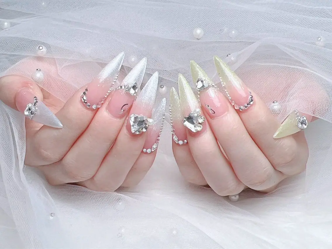 ネイル 長さ出し ジェルネイル 韓国ネイル 持ち込み ワンホンネイル ハンドネイル Sora nail 長さ出し専門店のネイルデザイン