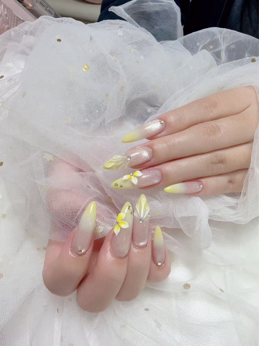 ネイル ジョリ kasumi🌹💅のネイルデザイン