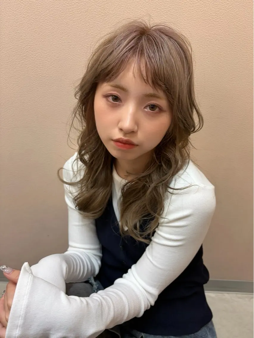 セミロング カラー ヘアカラー チャコ|暖色 |ボブ•レイヤーのヘアスタイル
