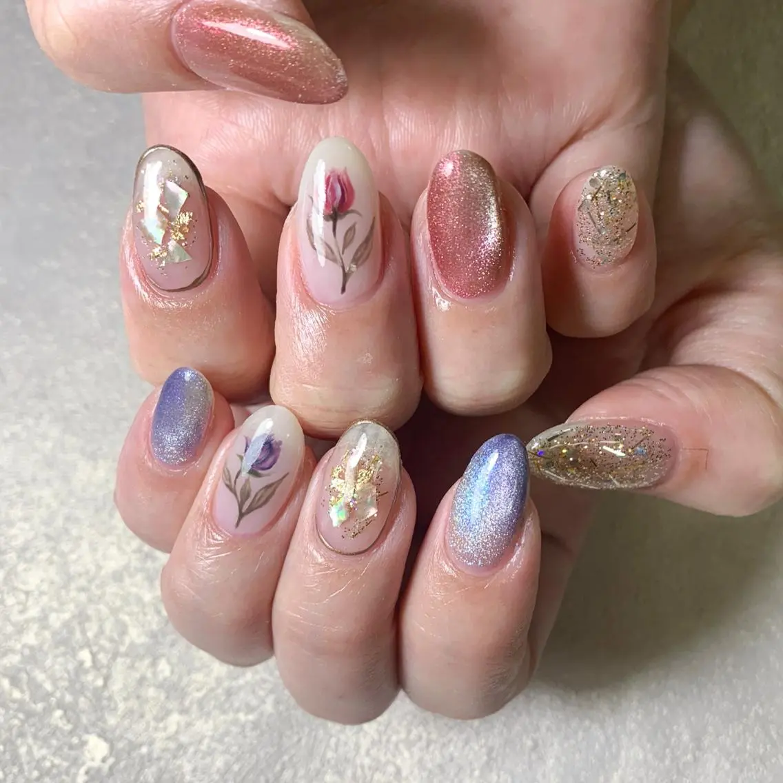 ネイル ハンドネイル FIORITURA aiのネイルデザイン
