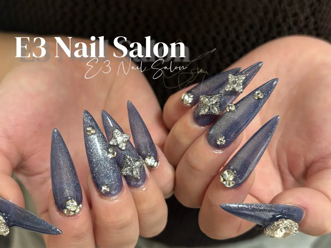 ネイル 桜ネイル フレンチネイル ジェルネイル ガラスフレンチ グラデーション ハンドネイル E3 Nail Salonのネイルデザイン