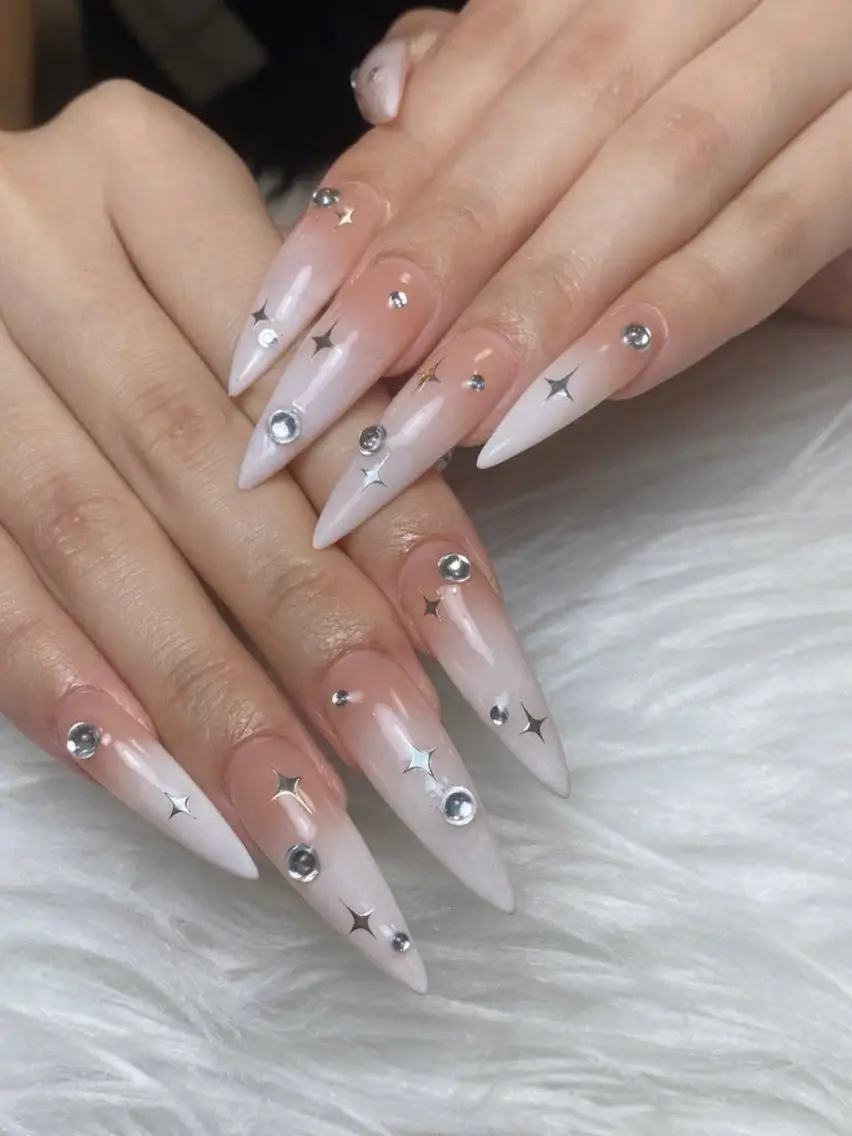 ネイル ハンドネイル REI NAIL1のネイルデザイン
