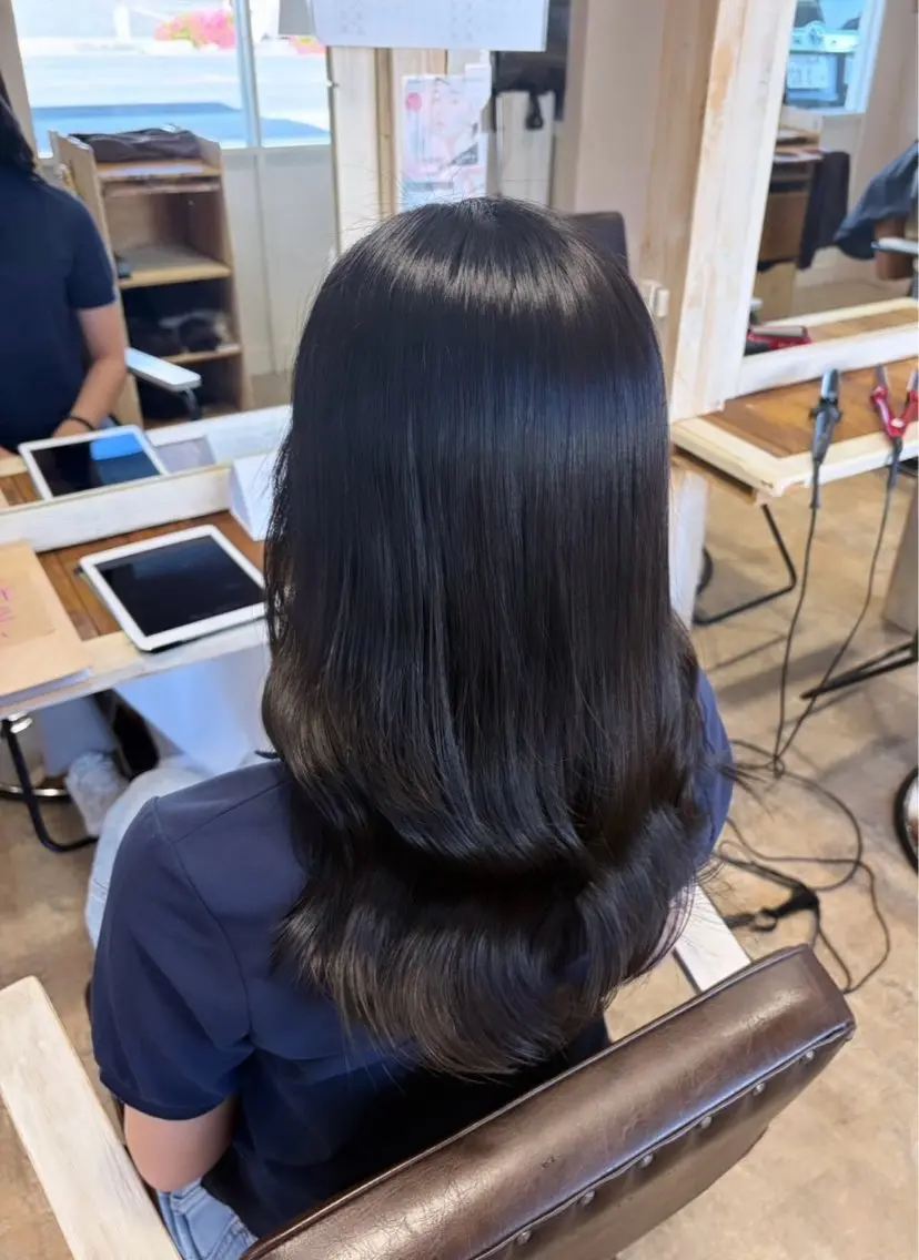 セミロング ヘアカラー 久保田 透明感カラー✨のヘアスタイル