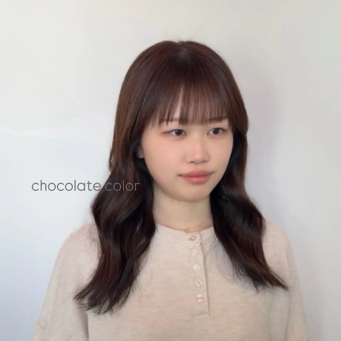 セミロング アッシュ カット ヘアカラー スズキ リコのヘアスタイル