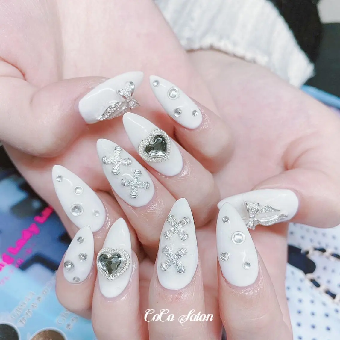 ネイル 長さ出し ジェルネイル ハート キラキラネイル 韓国ネイル ハンドネイル CoCoSalon ネイル/まつ毛予約のネイルデザイン