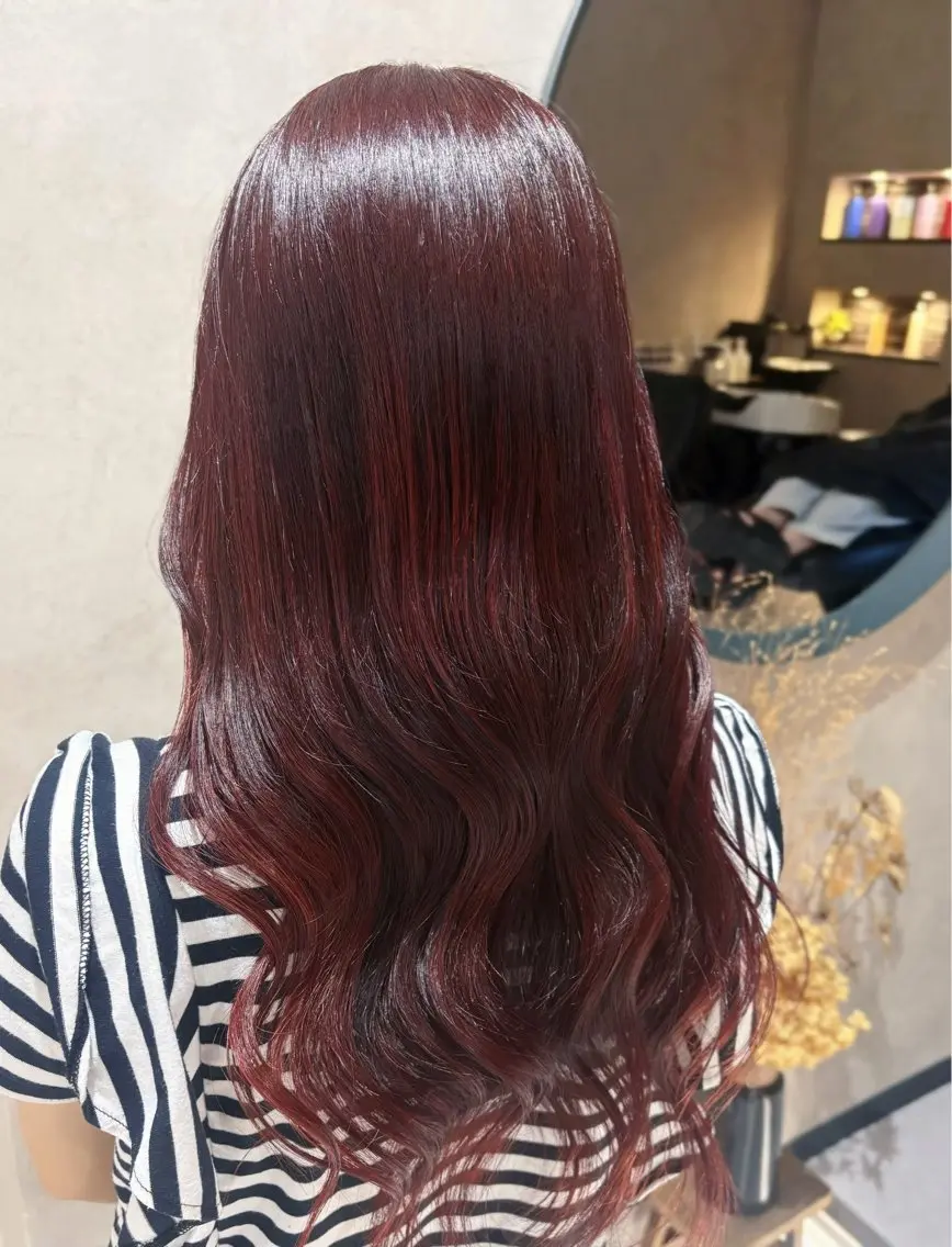 ロング ヘアカラー トリートメント 《.Xian》 アカリ/艶髪カラーのヘアスタイル