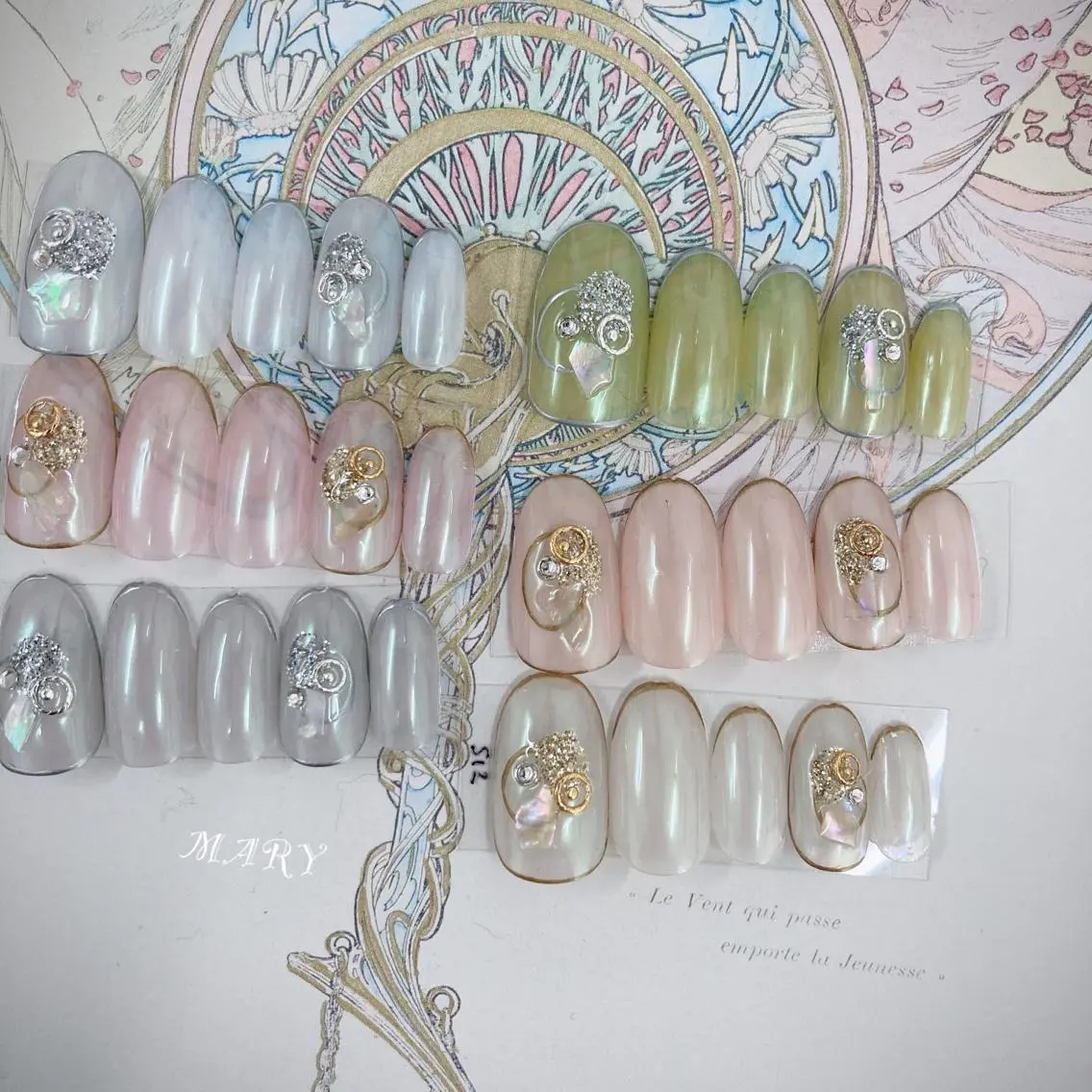 ネイル オーロラネイル ニュアンスネイル ワンカラーネイル パステルネイル 春ネイル ハンドネイル Mary nail .narumiのネイルデザイン