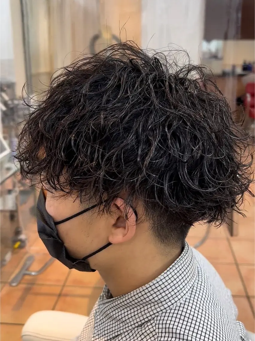 【メンズ🐺】🥀おしゃれ男子の大定番🥀★メンズカット+波巻きパーマ✨の写真
