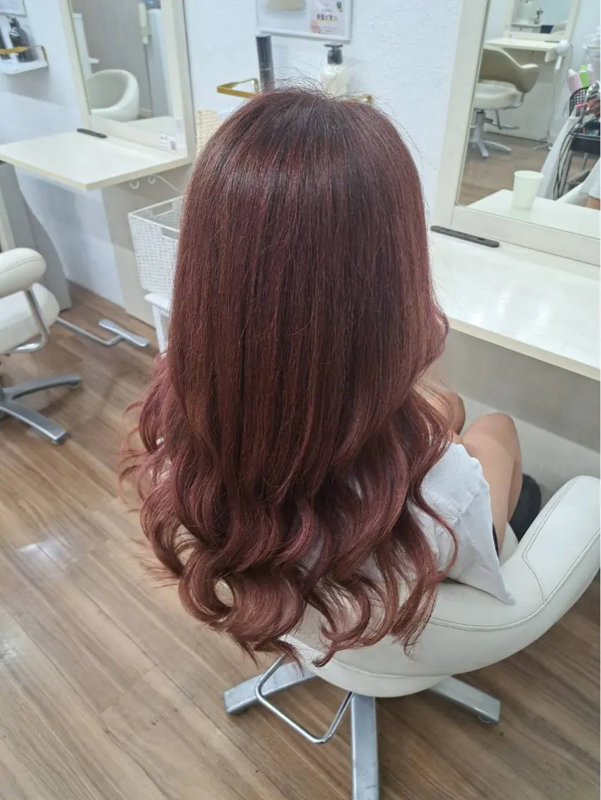 ロング カラー ピンクカラー ヘアカラー GLOSS 心斎橋 山上のヘアスタイル