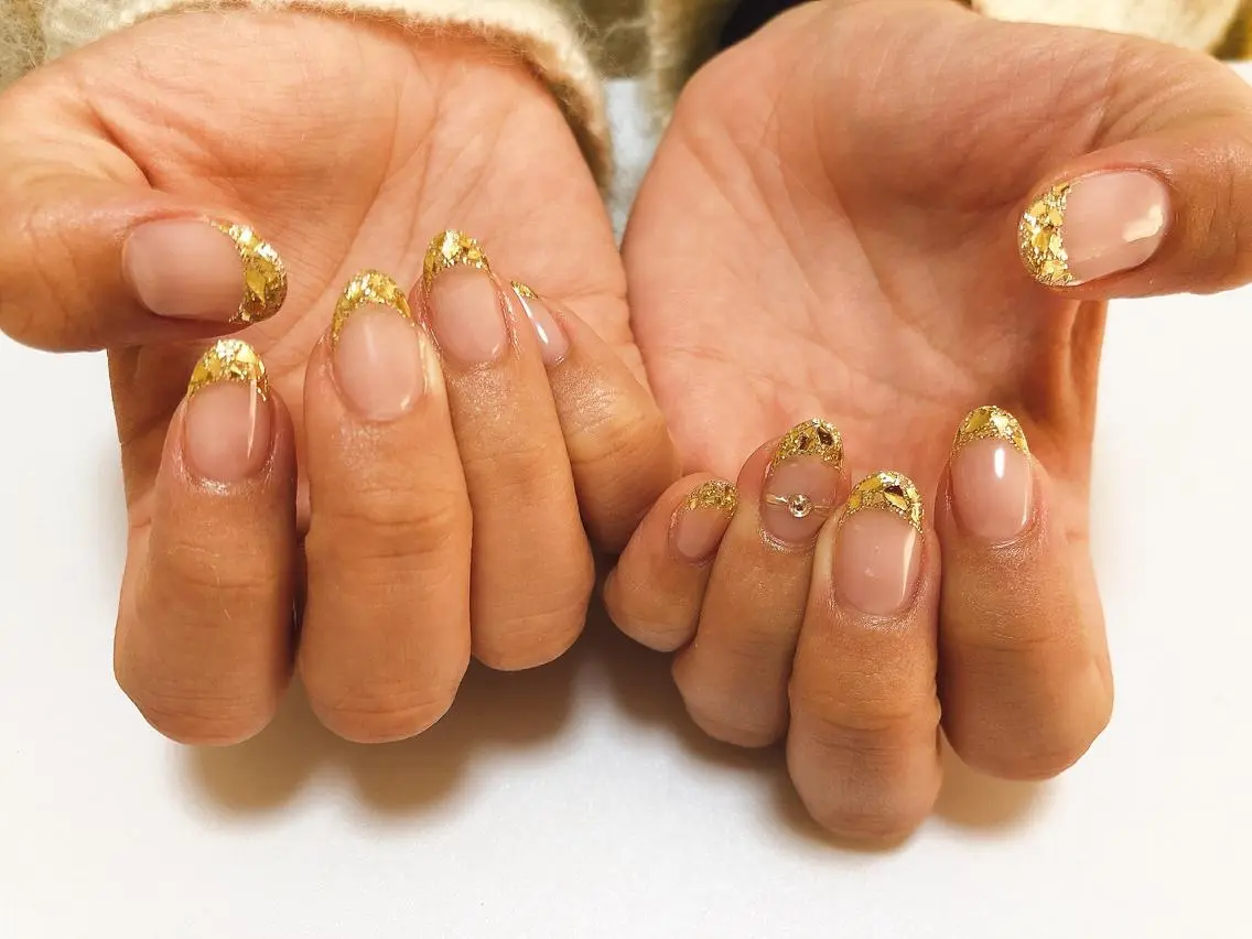 ネイル フレンチネイル ガラスフレンチ kiki nail &brow二子玉川のネイルデザイン